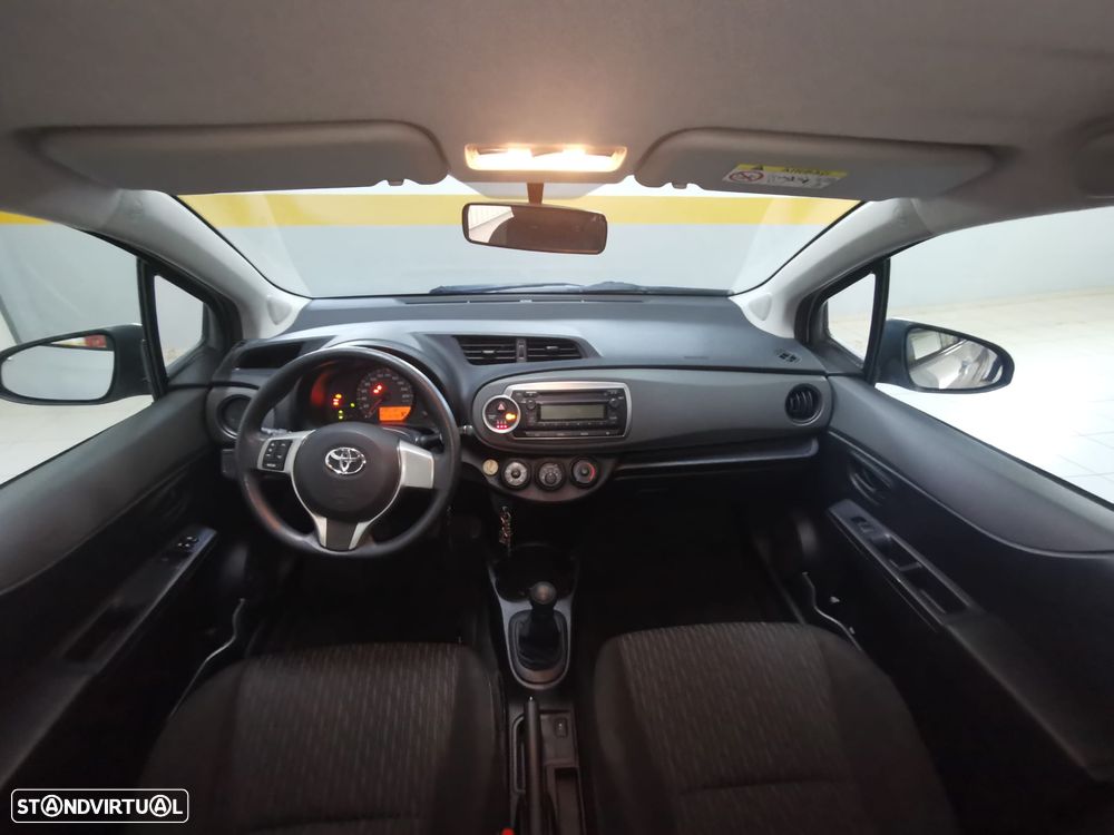 Toyota Yaris 1.0 VVT-i ACtive+AC - 11
