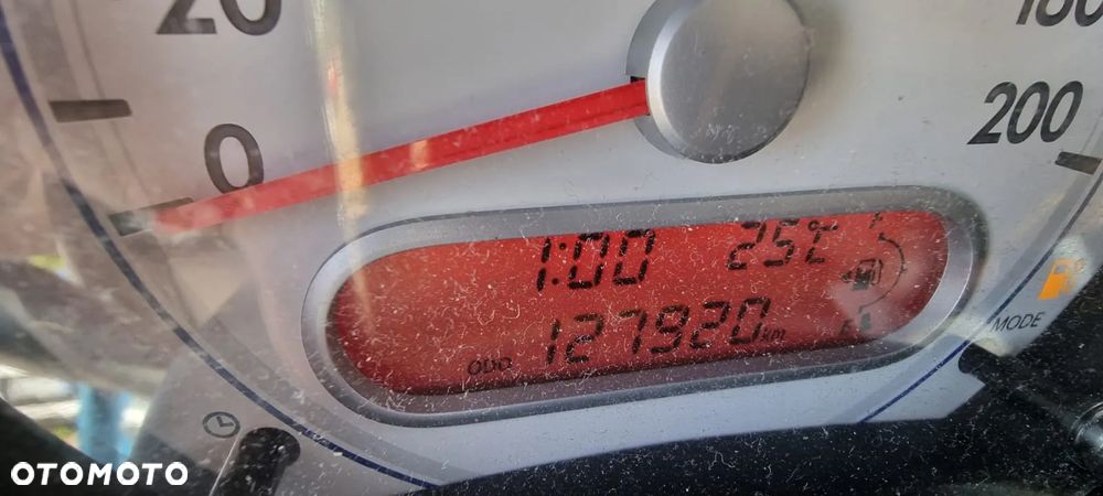 Suzuki Splash 1.0 Basic - 10