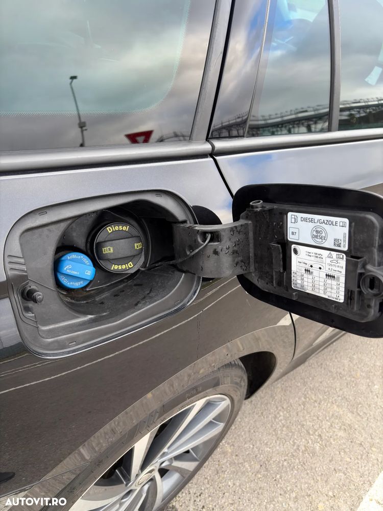 Skoda Octavia 2.0 TDI STYLE DSG - 29