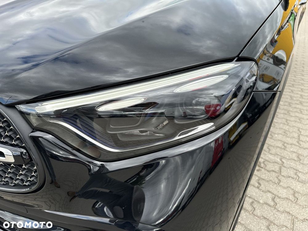 Mercedes-Benz GLC 200 mHEV 4-Matic AMG Line - 12