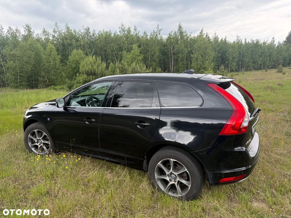 Volvo XC 60 D4 AWD Ocean Race - 2
