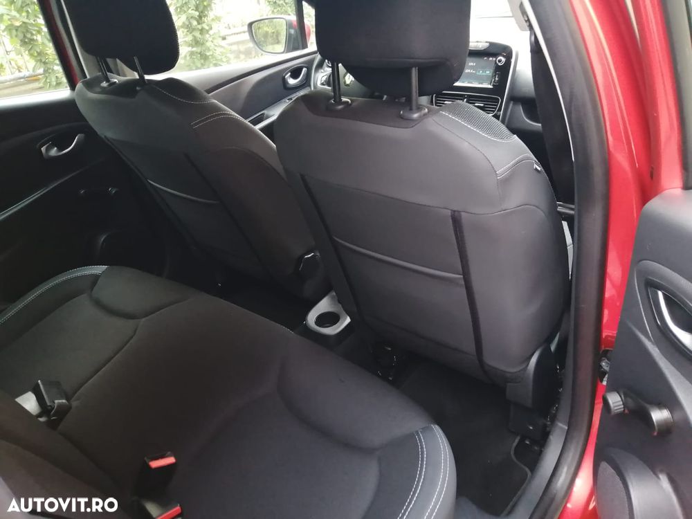 Renault Clio - 9