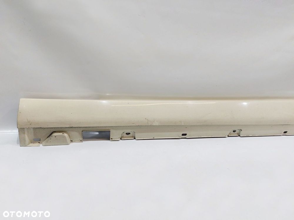 nakładka listwa progu lewa mercedes w213 a2136908304 - 2