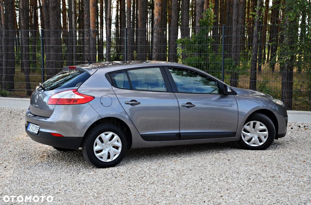 Renault Megane 1.6 16V 110 Dynamique - 24