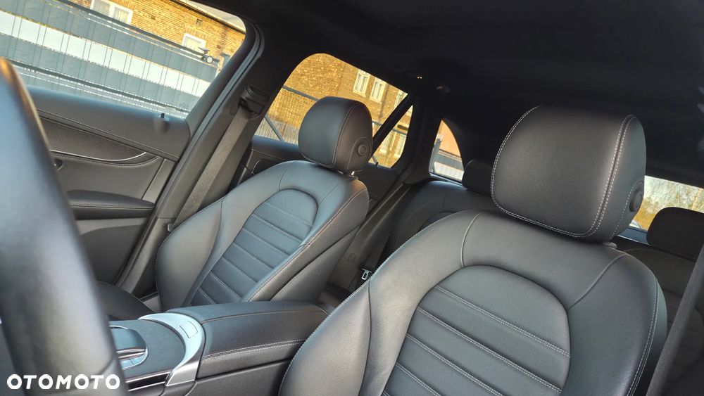Mercedes-Benz GLC 200 d Business Edition - 22