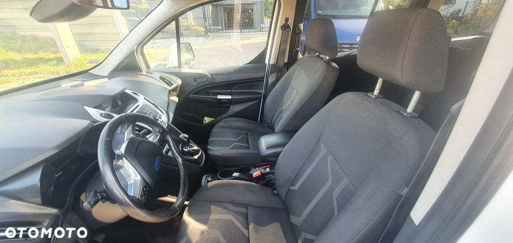 Ford Tourneo Connect Grand - 9