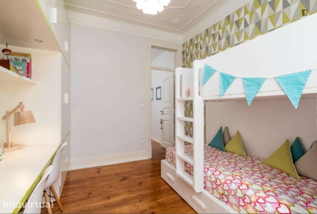 Quarto - localizado em Arroios Lisbon - Grande imagem: 3/13