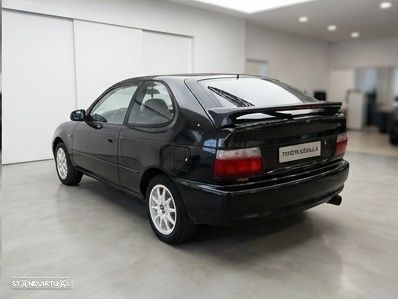 Toyota Corolla - 5