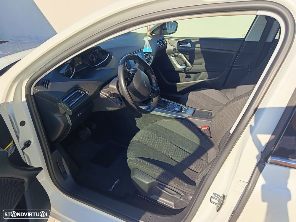 Peugeot 308 SW 2.0 BlueHDi Allure J18 EAT6 - 6