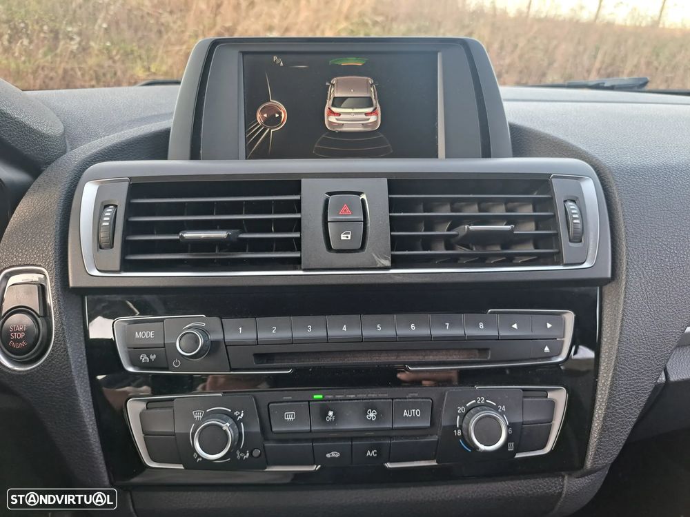 BMW 116 d EDynamics Line Urban - 21