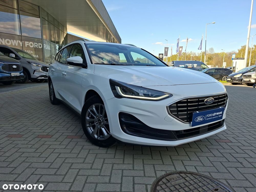 Ford Focus 1.0 EcoBoost Titanium - 11