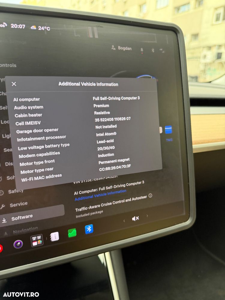 Tesla Model 3 - 11