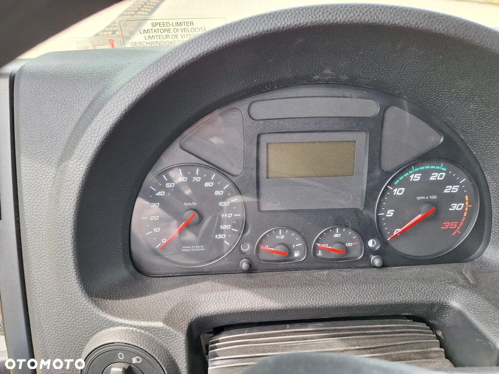 Iveco Okazja Cenowa Ekspozycja Dealera - 11