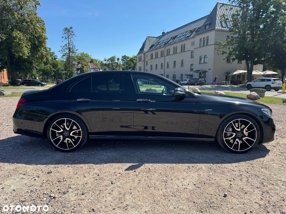 Mercedes-Benz Klasa E - 5