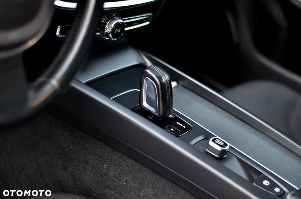 Volvo V60 B3 B Geartronic RDesign - 20