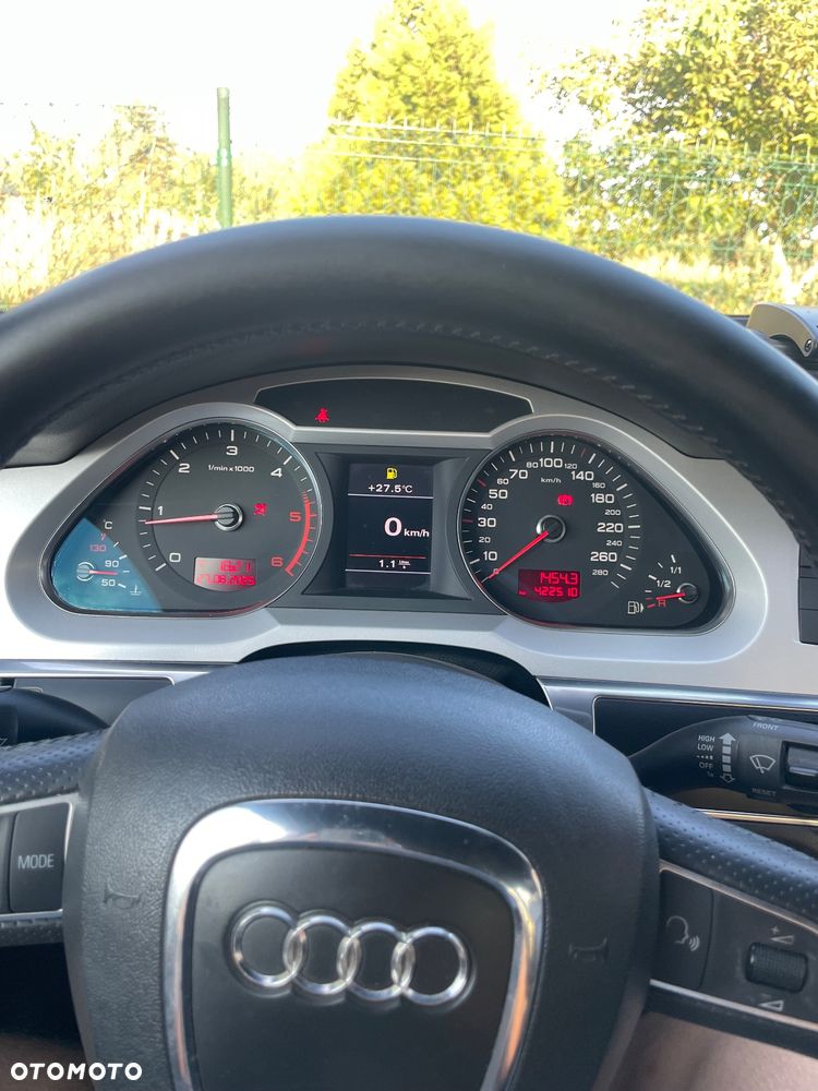 Audi A6 - 4