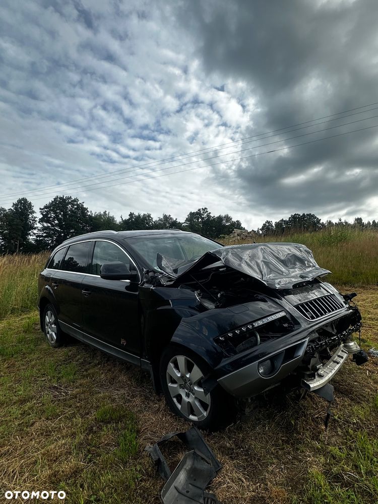 Audi Q7 3.0 TDI DPF Quattro Tiptronic - 9
