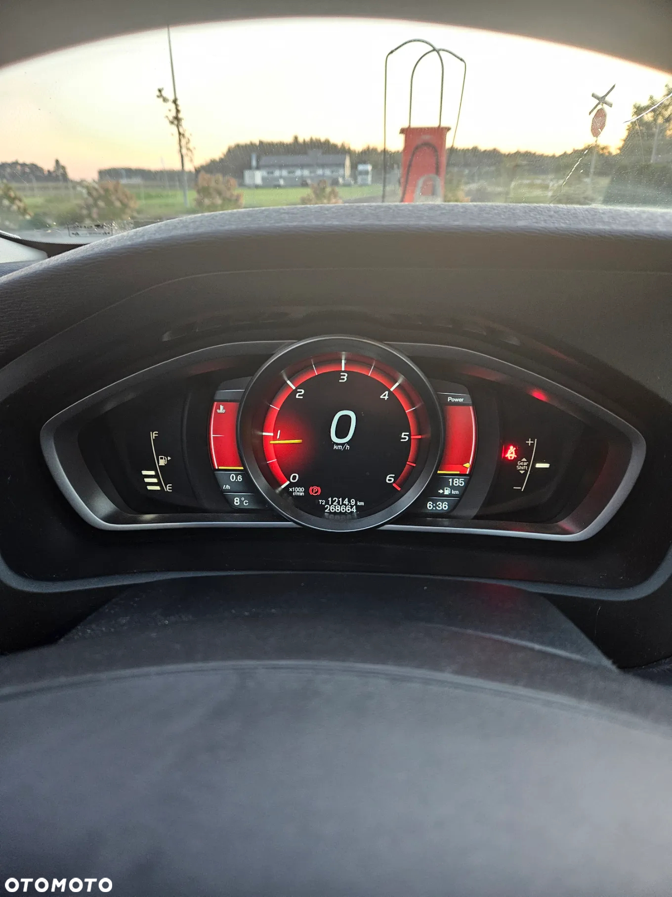 Volvo V40 D2 Kinetic - 9