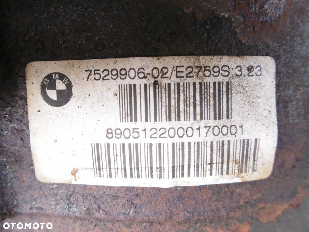 Dyfer dyferencjał tylny tył BMW e90 e91 325xi 2.5 n52 218km xdrive 3,23 - 2