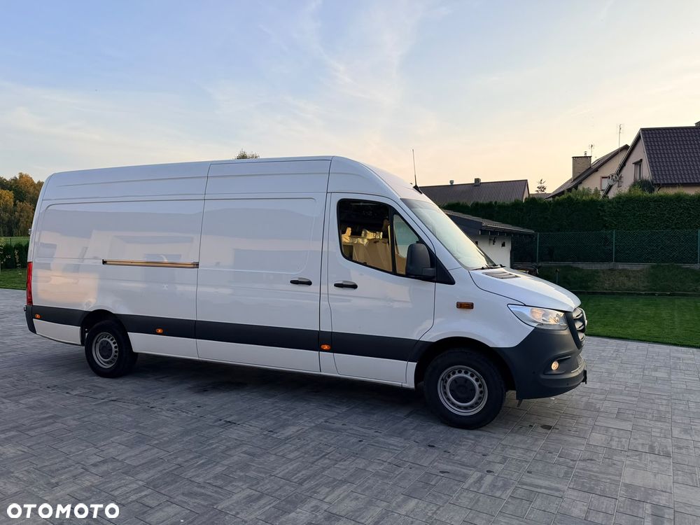 Mercedes-Benz Sprinter - 29