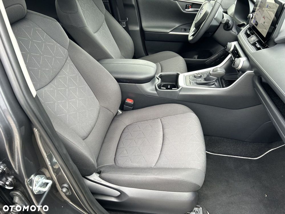 Toyota RAV4 - 17