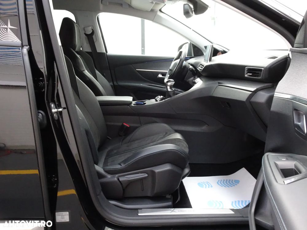 Peugeot 3008 PureTech 130 Stop & Start Crossway - 11