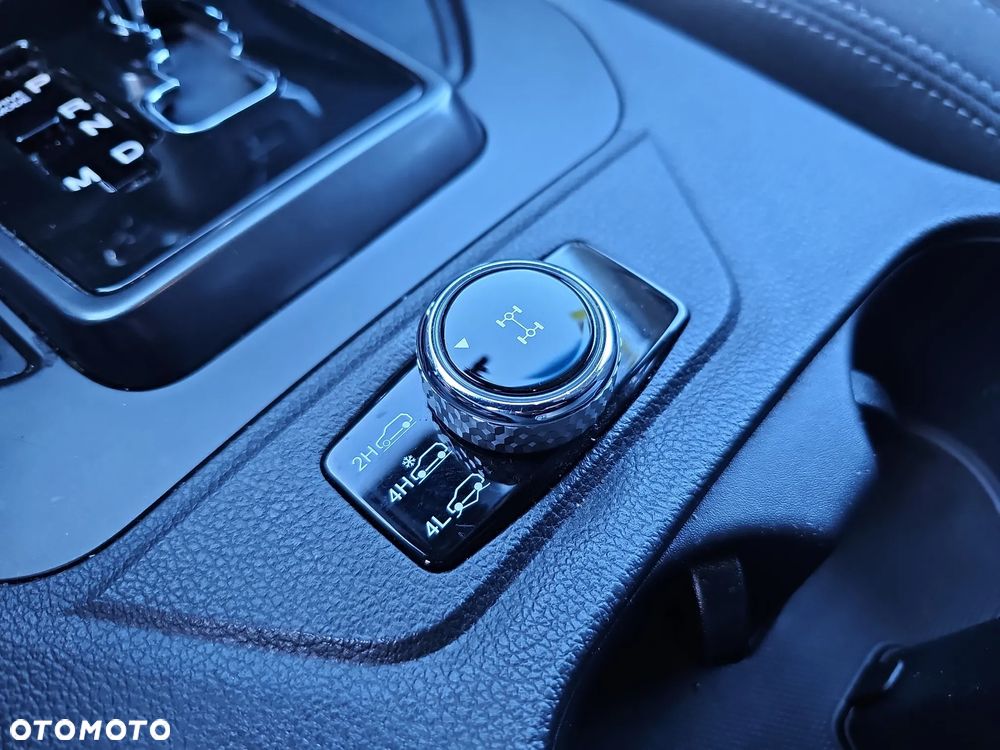 SsangYong/KGM Musso Grand 2.2 e-XDi Quartz 4WD - 22