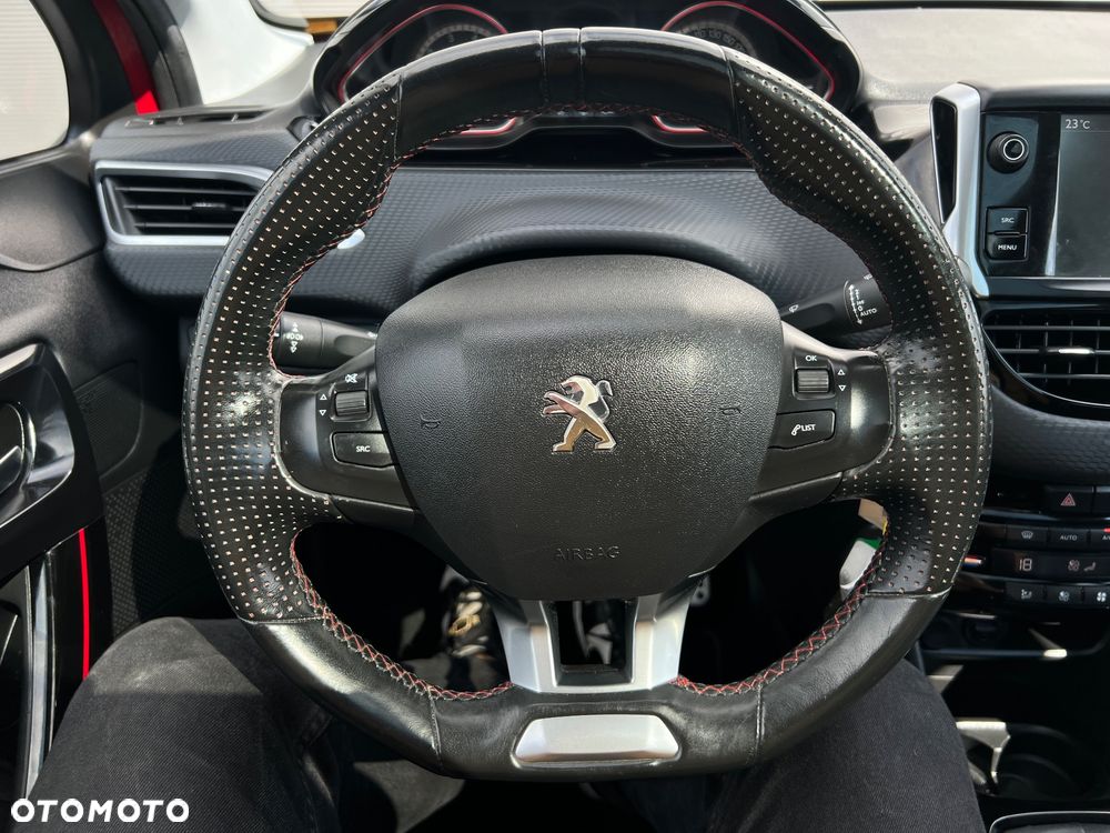 Peugeot 2008 PureTech 110 Stop&Start GT-Line Edition - 22