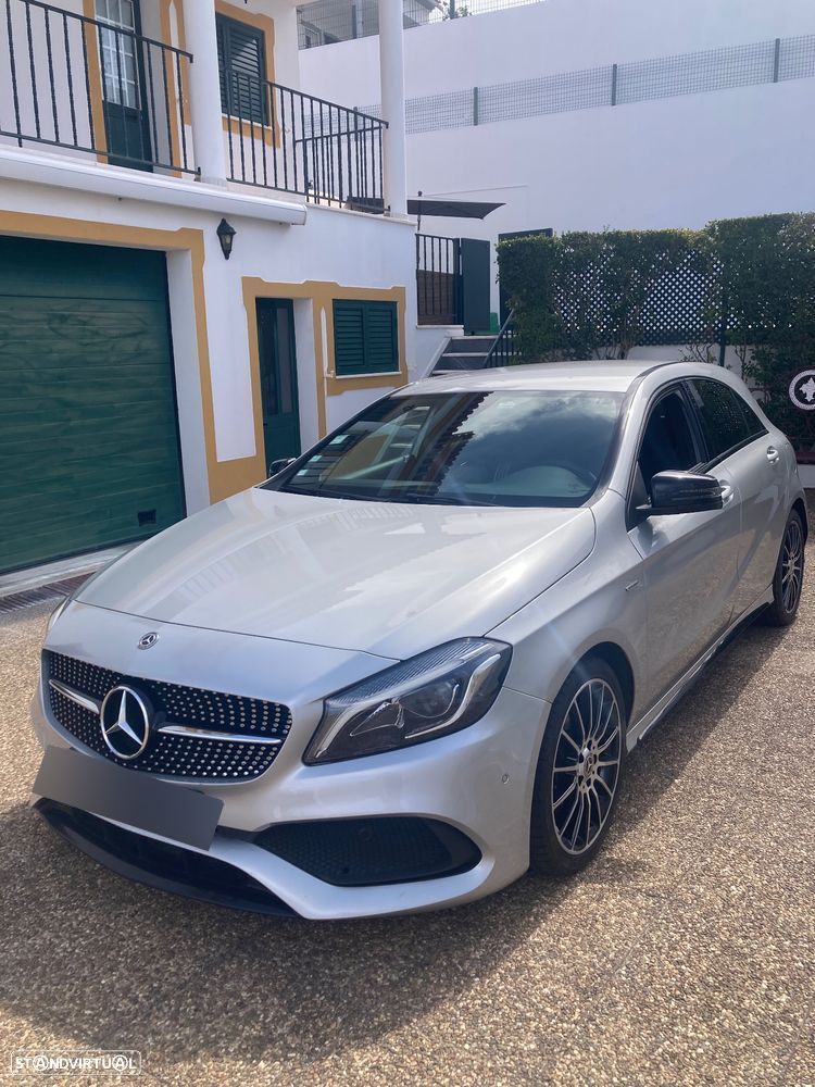 Mercedes-Benz A 180 d AMG Line foto 2
