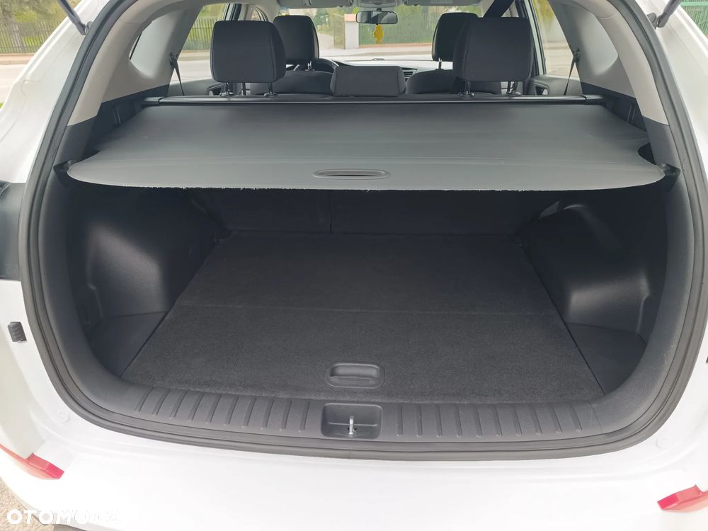 Hyundai Tucson 1.6 GDi Comfort 2WD - 22