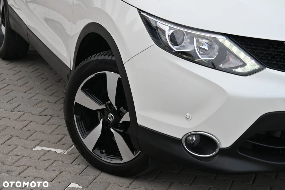 Nissan Qashqai 1.2 DIG-T Xtronic TEKNA - 5