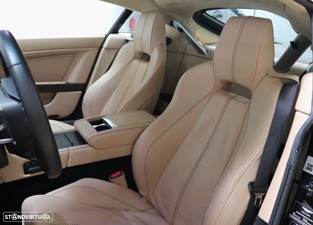 Aston Martin Vantage Coupe V8 Sportshift - 20