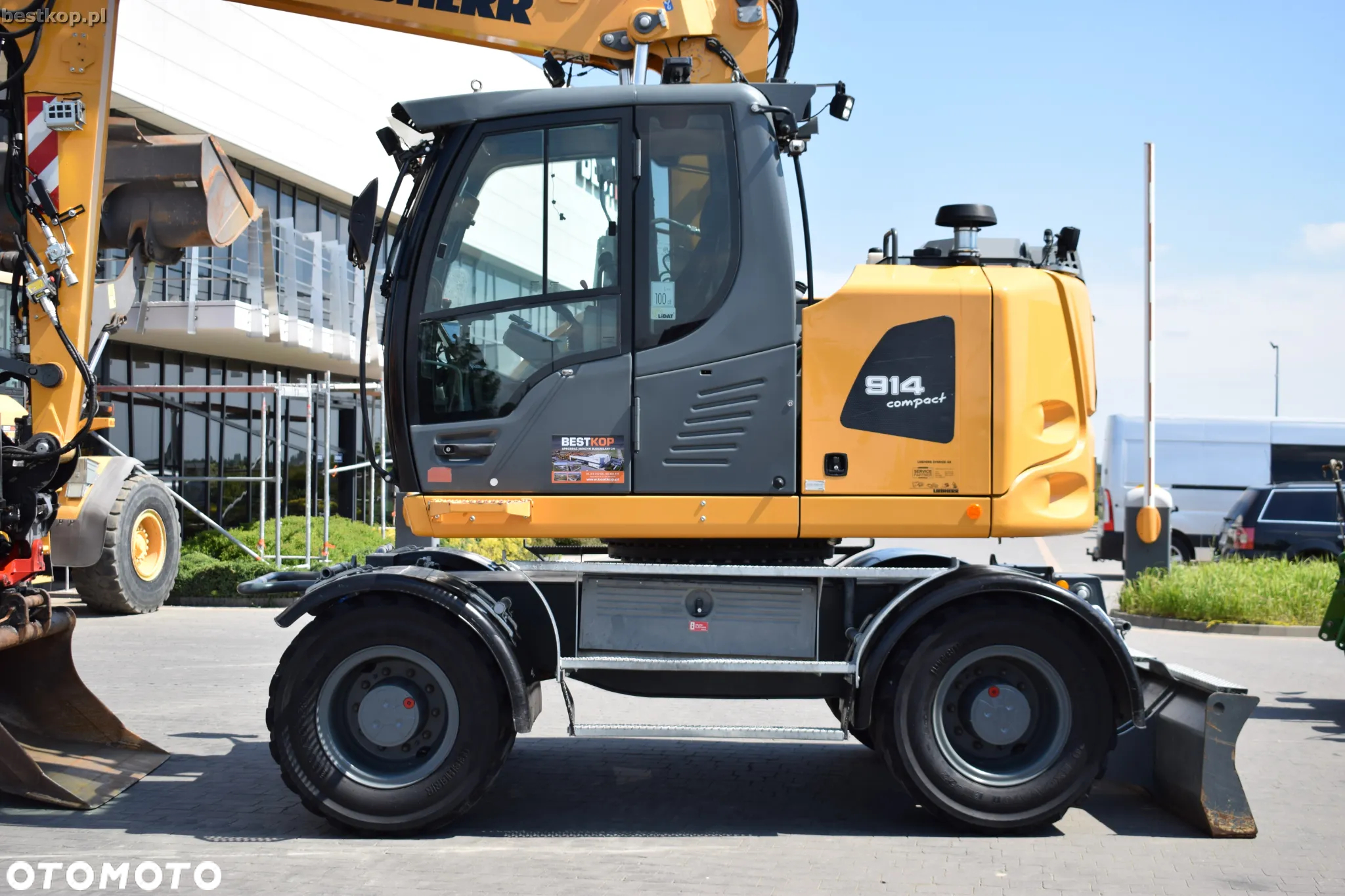 Liebherr A914 Compact Litronic - 12