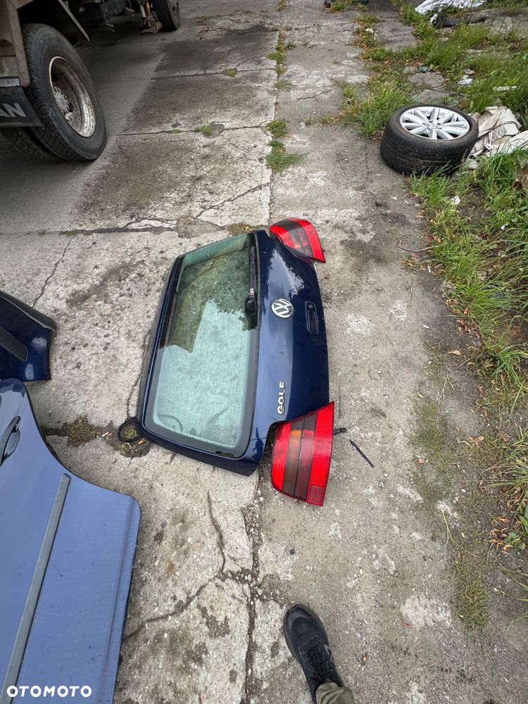 Volkswagen golf 4 LB5N  błotnik prawy lewy przód drzwi przednie prawe lewe tylnie tył prawe lewe klapa bagażnika lampa tył prawa lewa lampa przód prawa lewa - 6