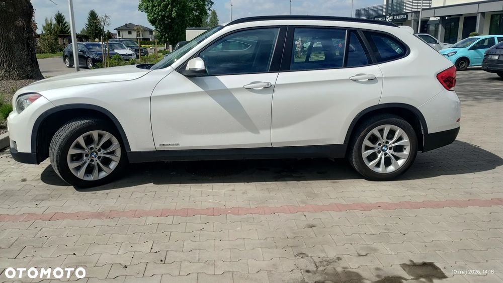 BMW X1 xDrive28i - 10