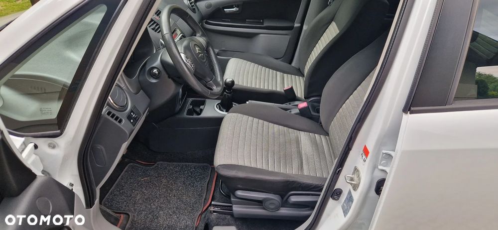 Suzuki SX4 1.6 VVT 4x4 Limited - 30