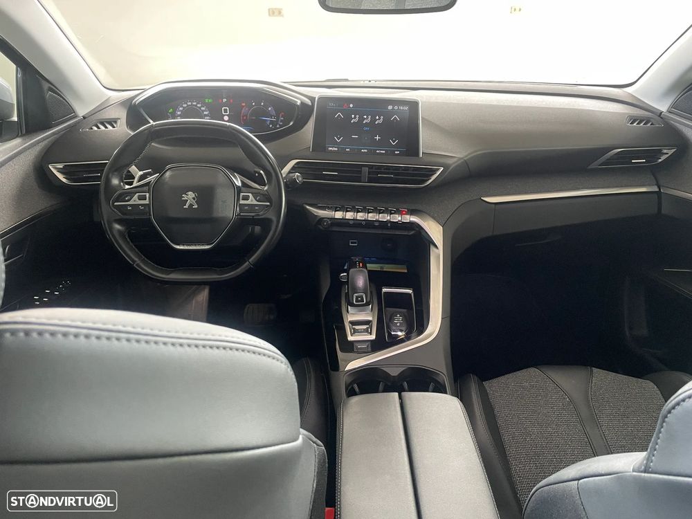 Peugeot 3008 BlueHDi 130 Stop & Start EAT8 Allure - 17
