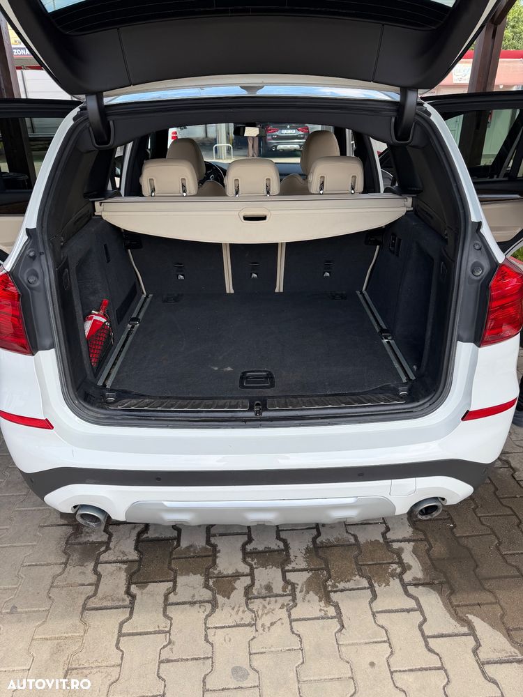 BMW X3 xDrive30i Aut. xLine - 15
