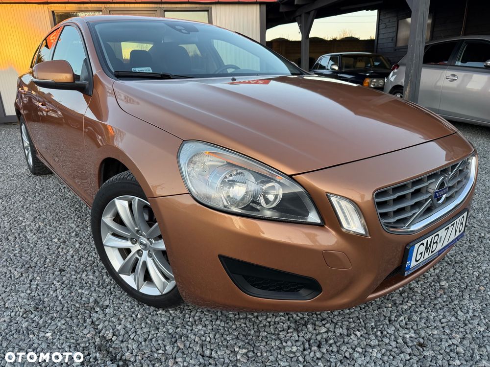 Volvo S60 D3 Geartronic R-Design - 14