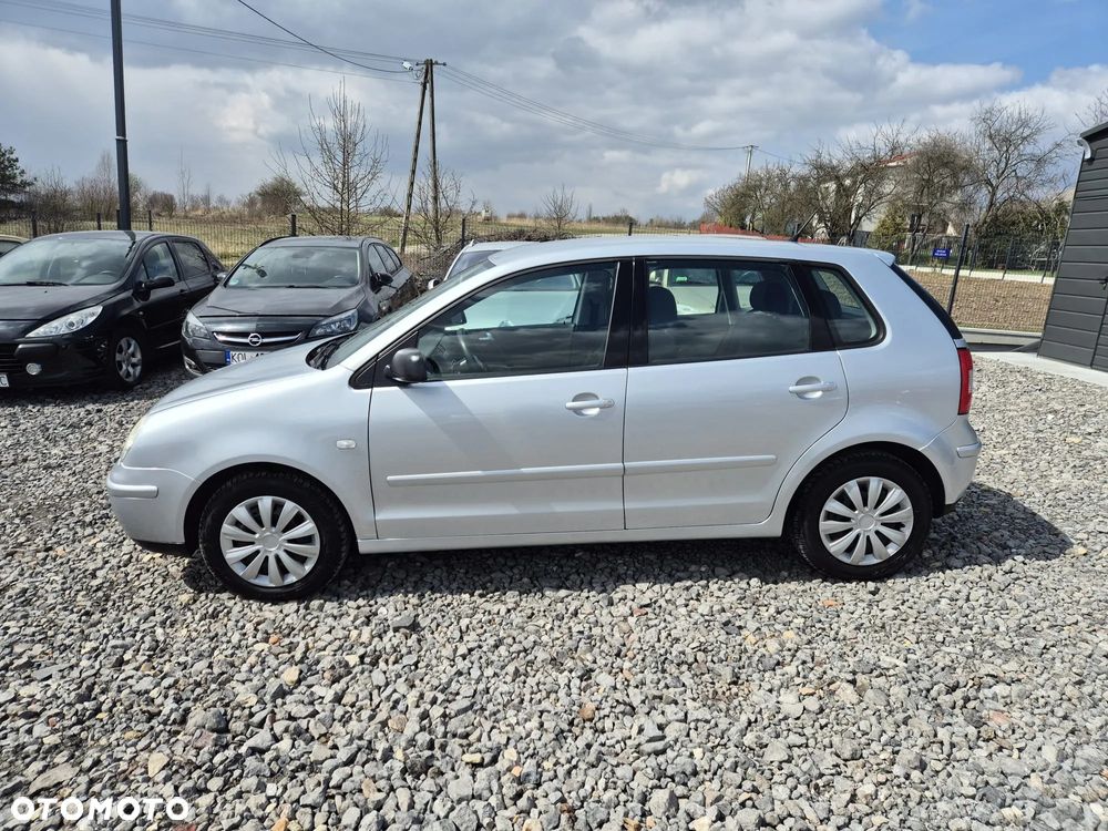 Volkswagen Polo 1.4 16V Sportline - 3