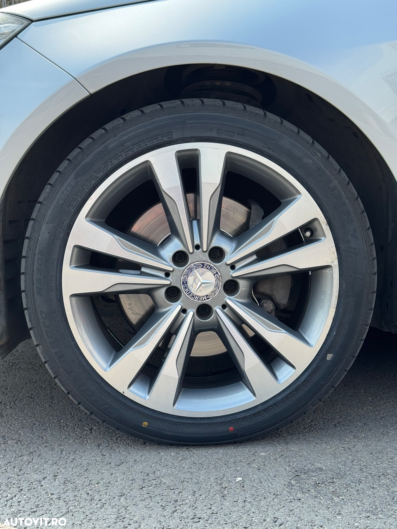 Mercedes-Benz E 300 T BlueTEC HYBRID 7G-TRONIC - 14