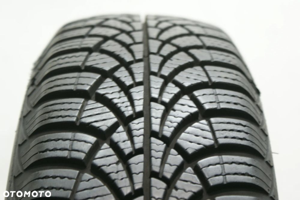 165/70R14 GOODYEAR ULTRAGRIP 9 , 6,6mm .