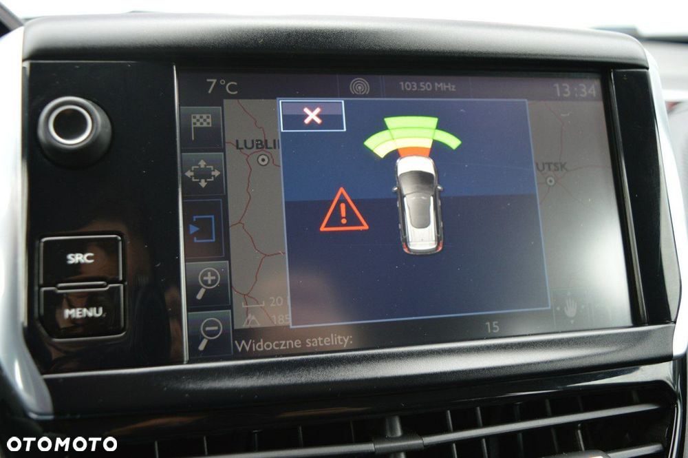 Peugeot 2008 1.2 Pure Tech Style EU6 - 24