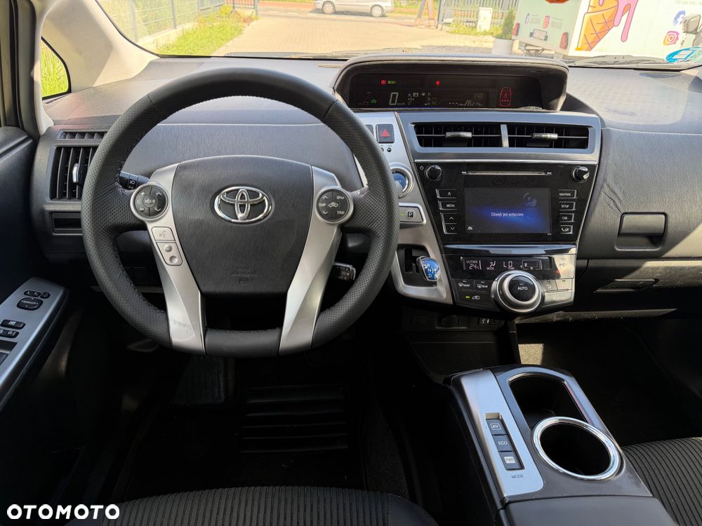 Toyota Prius+ - 13
