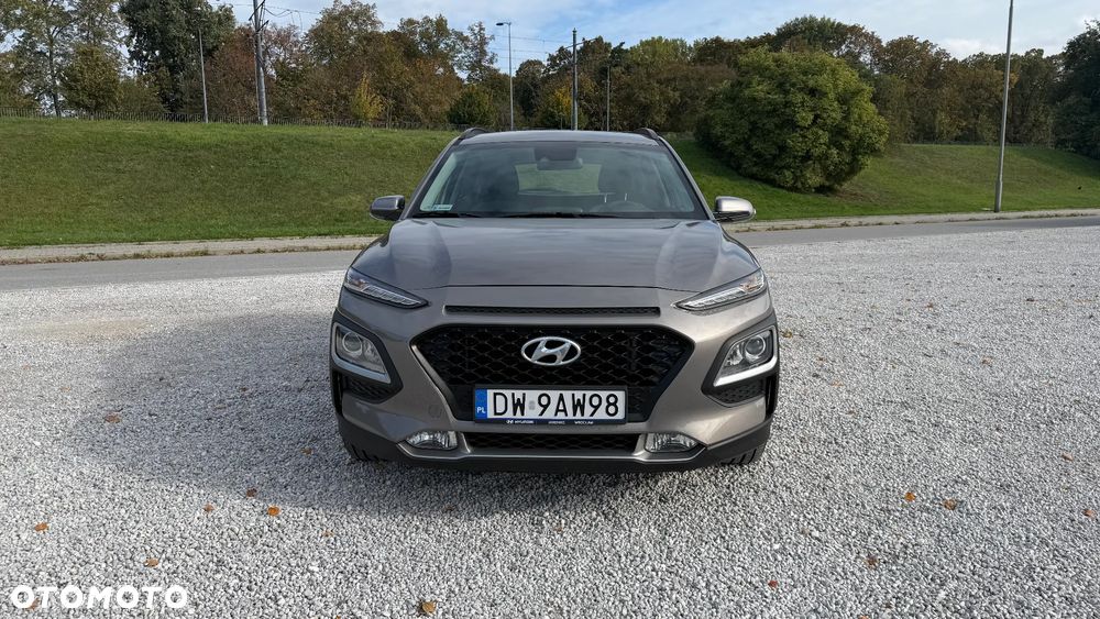 Hyundai Kona - 11