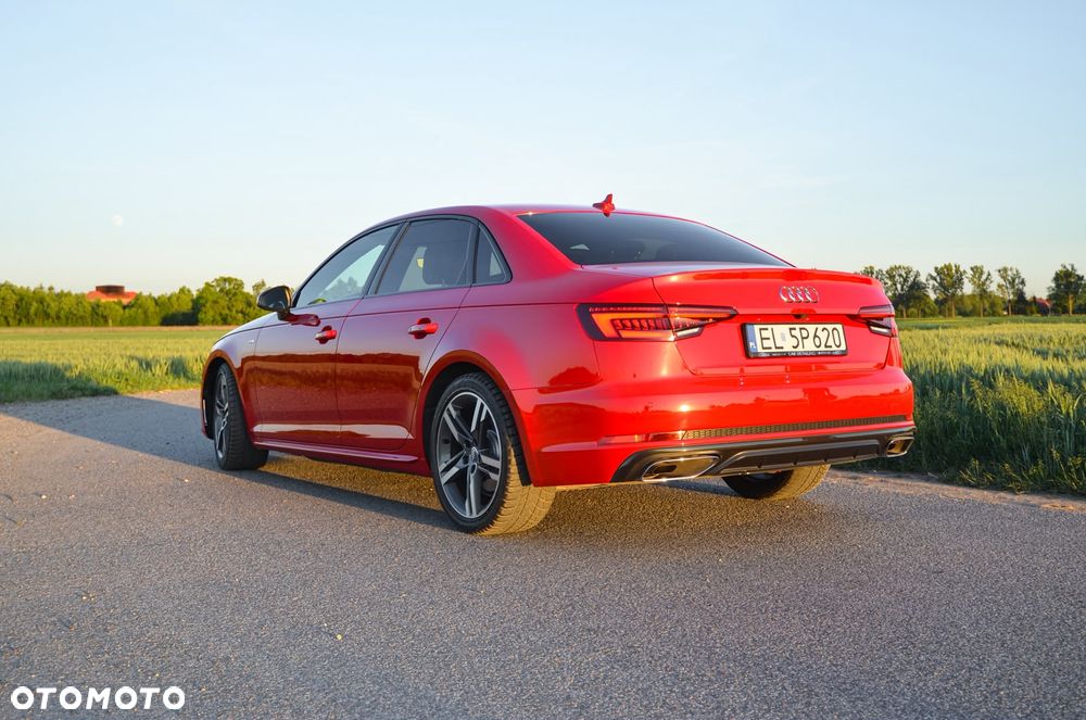 Audi A4 Limousine 35 TFSI mHEV S Line S tronic - 38