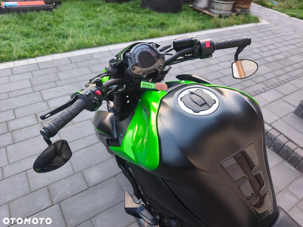 Kawasaki Z 900 - 19