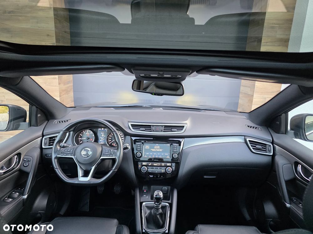 Nissan Qashqai 1.3 DIG-T Tekna+ - 27