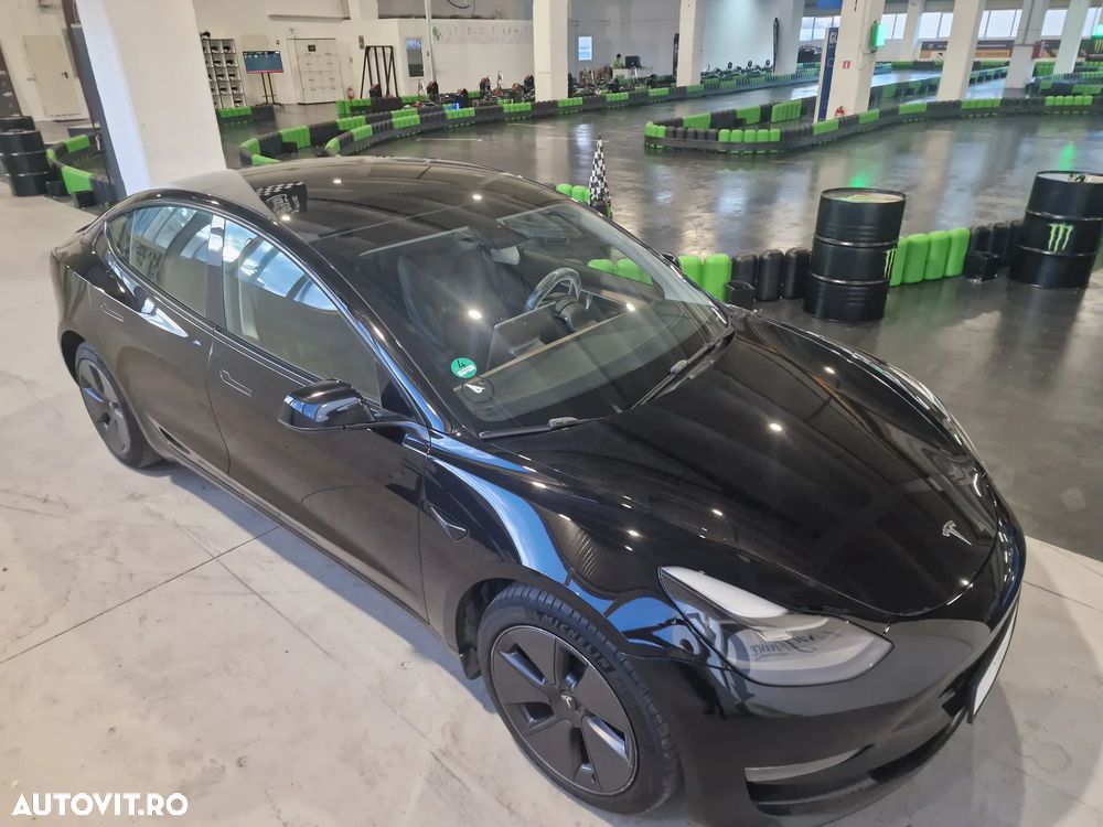 Tesla Model 3 Langstreckenbatterie Allradantrieb Dual Motor - 12