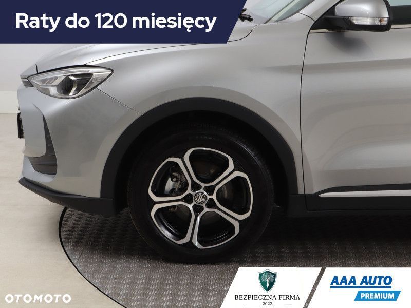 MG ZS - 17